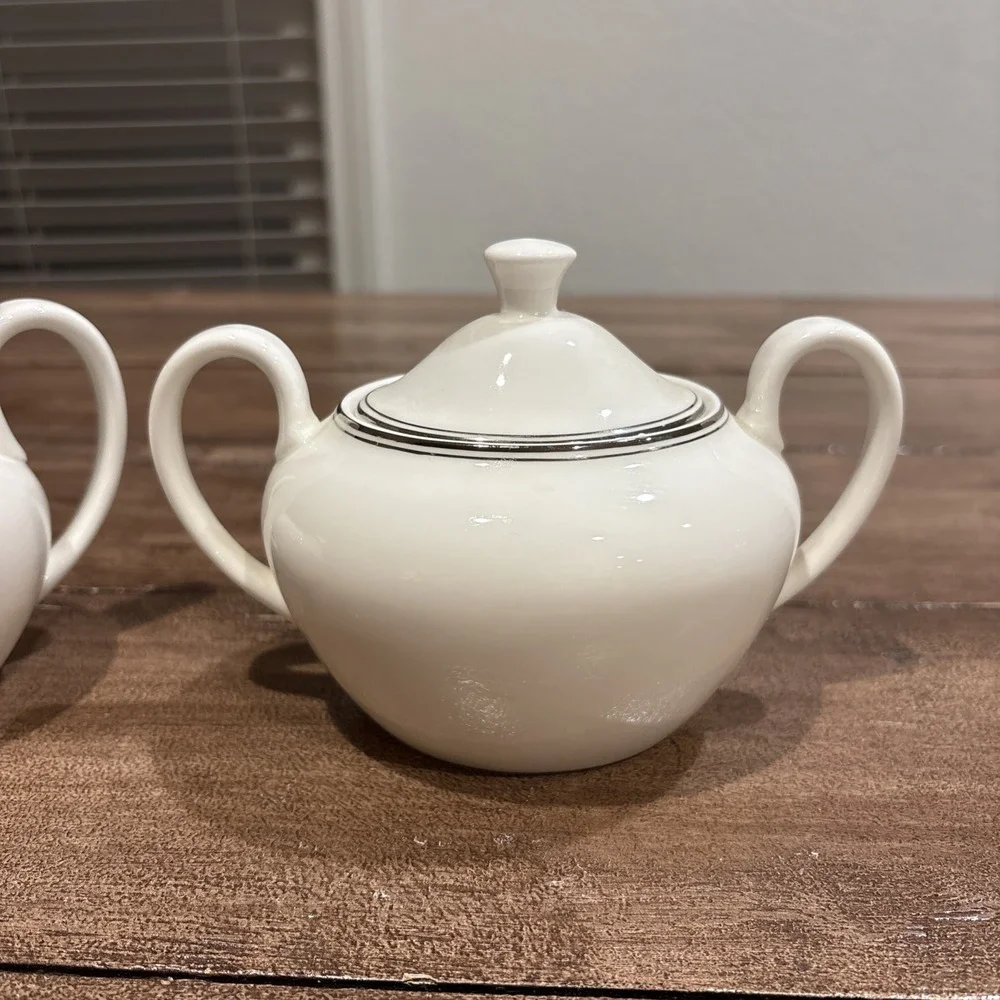Vintage WEDGWOOD Bone China DORIC White, Silver Edged Creamer And SUGAR EXC!